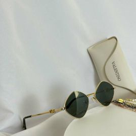 Picture of Valentino Sunglasses _SKUfw55564325fw